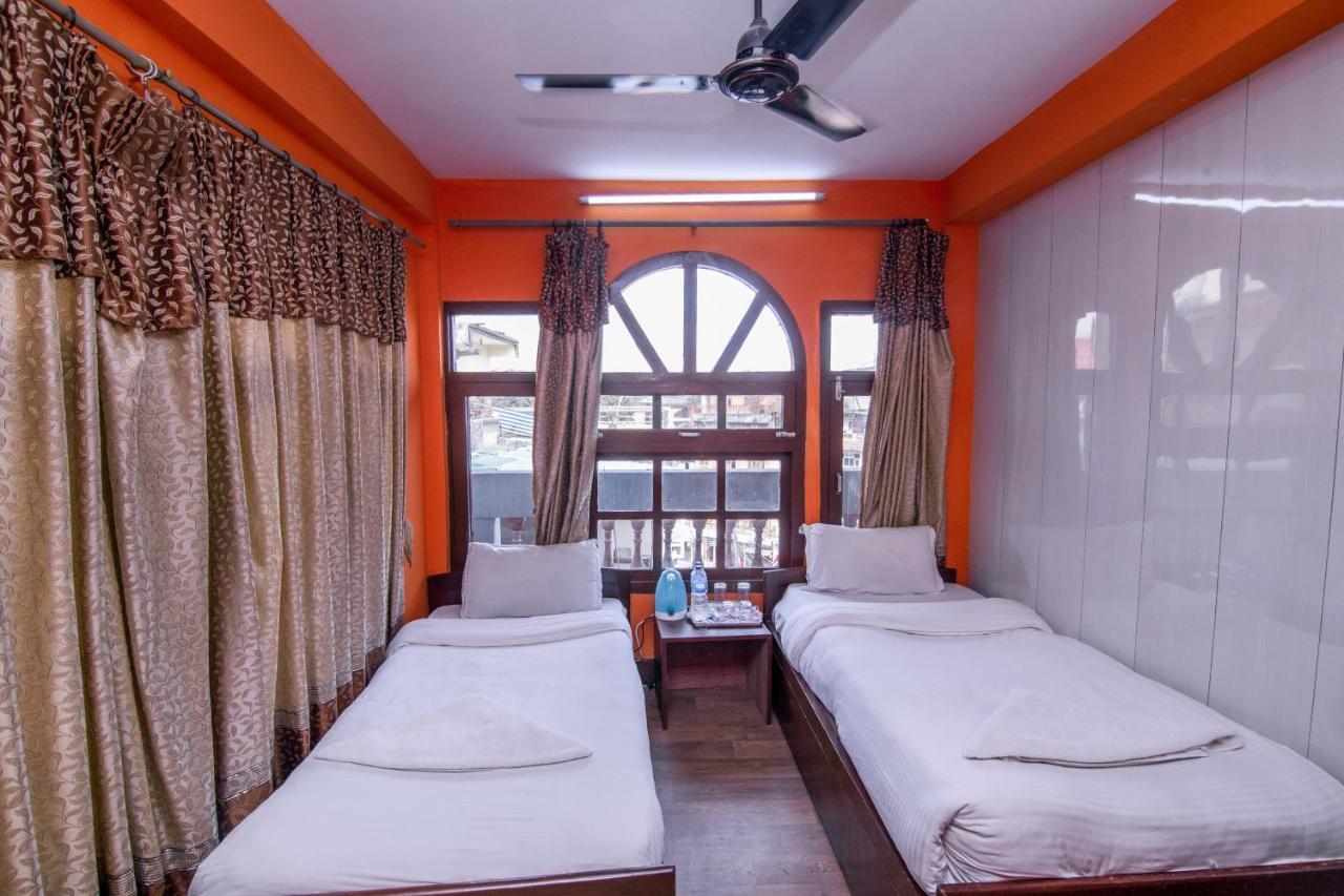 Hotel Pomelo House Катманду Экстерьер фото