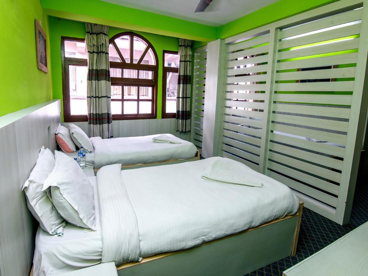 Hotel Pomelo House Катманду Экстерьер фото