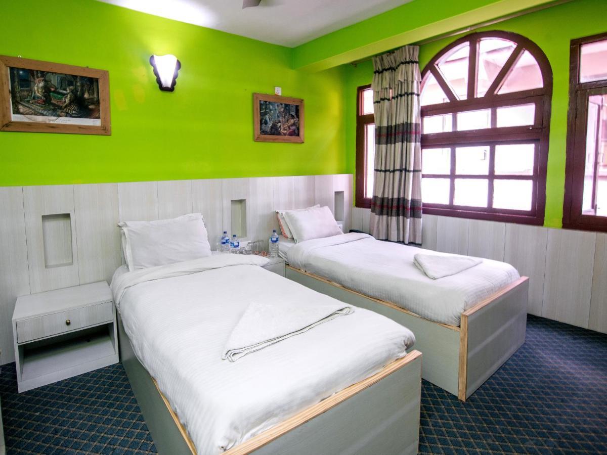 Hotel Pomelo House Катманду Экстерьер фото