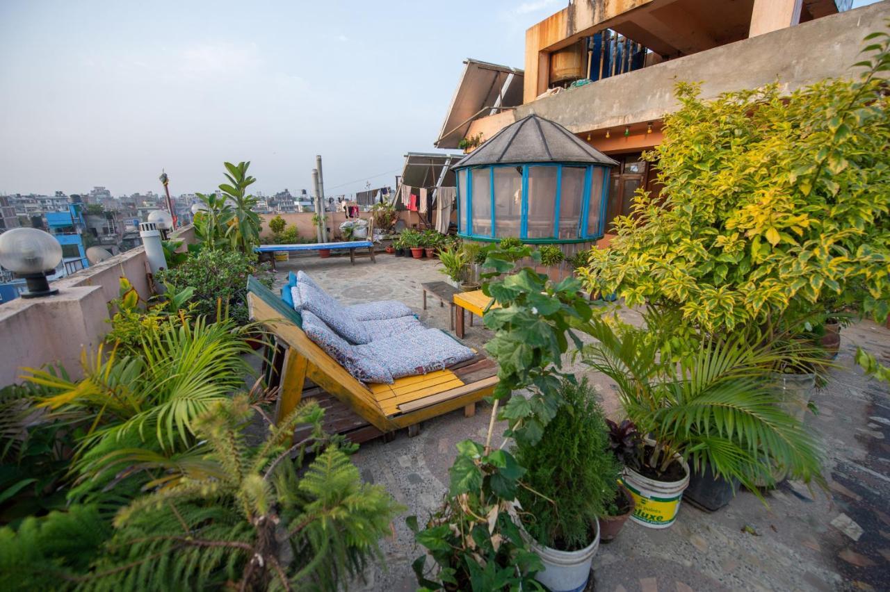 Hotel Pomelo House Катманду Экстерьер фото